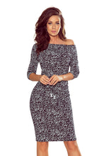 Cargar imagen en el visor de la galería, Numoco 13-107 Sporty dress - Black + subtitles
