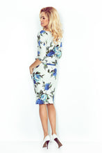 Load image into Gallery viewer, Numoco Sporty dress - colored large blue flowers 13-65