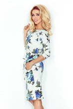 Load image into Gallery viewer, Numoco Sporty dress - colored large blue flowers 13-65