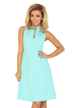 Load image into Gallery viewer, Dress with collar and neckline - mint 133-5