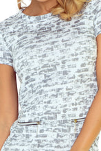 Load image into Gallery viewer, Dress with two zippers - gray wall 134-4