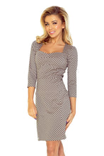 Load image into Gallery viewer, 136-2 Dress with a nice neckline and sleeves 3/4 - beige with black squares
