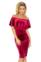 Load image into Gallery viewer, Dress with frill - velvet - Burgundy 138-3