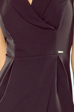 Load image into Gallery viewer, Dress with neckline - black 153-4