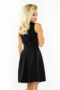 Dress with neckline and pockets - black 160-1