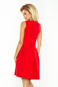 Dress with neckline and pockets - red 160-3