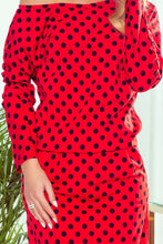 Load image into Gallery viewer, Numoco 189-8 Sports dress with neckline at the back - red + black polka dots