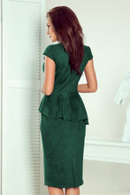Load image into Gallery viewer, Numoco 192-10 Elegant midi dress with frill - green