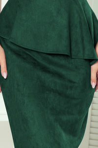 Numoco 192-10 Elegant midi dress with frill - green