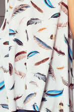 Load image into Gallery viewer, 201-1 Airy blouse with two pockets - feathers