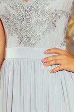 Load image into Gallery viewer, Numoco 215-1 LEA long sleeveless dress with embroidered cleavage - silver color