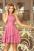 Load image into Gallery viewer, Numoco 236-1 XENIA - Dress with frill and lace - light purple