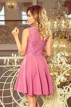Load image into Gallery viewer, Numoco 236-1 XENIA - Dress with frill and lace - light purple