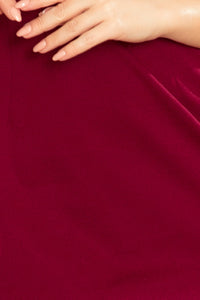 Numoco 237-2 KELLY Elegant dress with a neckline - burgundy