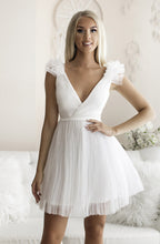 Load image into Gallery viewer, SENAT SHORT PLEATED  DRESS WHITE 66003-2