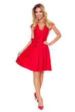 Load image into Gallery viewer, Numoco 242-4 ANNA dress with neckline and lace - Red colour