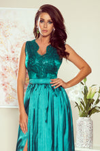 Load image into Gallery viewer, Numoco 256-1 SALLY long dress with embroidered neckline - green