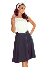 Load image into Gallery viewer, 266-1 Midi skirt with pockets - green
