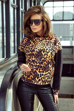Load image into Gallery viewer, Numoco 279-1 Kangaroo hoodie - leopard pattern