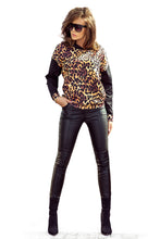 Load image into Gallery viewer, Numoco 279-1 Kangaroo hoodie - leopard pattern