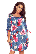 Charger l&#39;image dans la galerie, Numoco 281-2 SOPHIE Comfortable Oversize dress - flowers on jeans