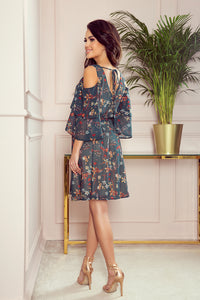 Numoco 292-2 MARINA flimsy dress with a neckline - green with flowers
