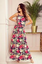 Cargar imagen en el visor de la galería, Numoco 294-1 A long summer dress with straps - red flowers