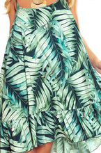 Load image into Gallery viewer, Numoco 302-1 BEATRICE A strappy dress with green leaves