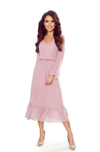 Load image into Gallery viewer, Numoco 304-1 Chiffon midi dress with a neckline and frill - dirty pink