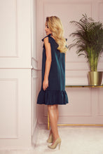 Cargar imagen en el visor de la galería, Numoco 306-2 ROSITA Dress with bows on the shoulders and frill - green