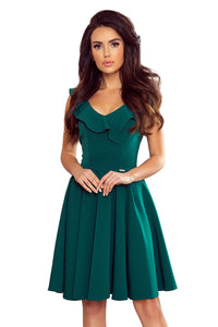 Numoco 307-2 POLA dress with frills on the neckline - green