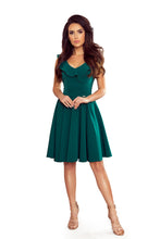 Load image into Gallery viewer, Numoco 307-2 POLA dress with frills on the neckline - green