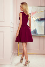 Load image into Gallery viewer, Numoco 307-3 POLA dress with frills on the neckline - Burgundy color