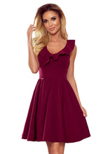 Load image into Gallery viewer, Numoco 307-3 POLA dress with frills on the neckline - Burgundy color