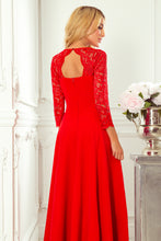 Cargar imagen en el visor de la galería, Numoco 309-3 AMBER elegant lace long dress with a neckline - red color