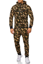 Cargar imagen en el visor de la galería, SWEAT SUIT MAN- KHAKI CAMO  47005-1