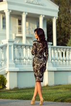 Load image into Gallery viewer, 59-7 Pullover with ruffles - leaves + khaki