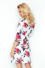 Load image into Gallery viewer, Dress with sleeves 3/4 - Red flowers 88-16