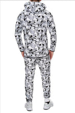 Cargar imagen en el visor de la galería, SWEAT SUIT MAN- WHITE CAMO  52001-1