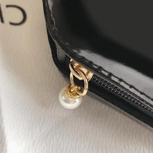 Cargar imagen en el visor de la galería, Shell Chain Shoulder Bag