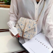 Load image into Gallery viewer, Hexagon Style Straw Lace embroidery Bag