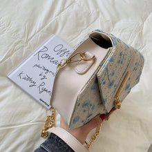 Load image into Gallery viewer, Hexagon Style Straw Lace embroidery Bag
