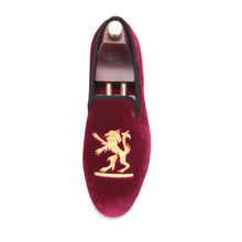 Load image into Gallery viewer, Lion Embroidery Velvet Men shoes