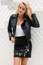 Load image into Gallery viewer, Embroidery faux Leather Jacket