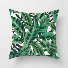 Load image into Gallery viewer, Vintage Flower Tropical Leaves Cushion Cover