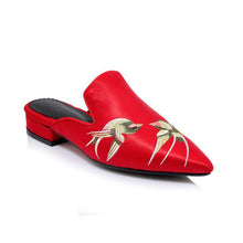 Load image into Gallery viewer, Bird Print Low Heel Mules