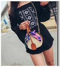 Cargar imagen en el visor de la galería, Straw Beach Bag