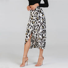 Charger l'image dans la galerie, Waist Knot Leopard Print Midi Skirt