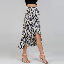 Charger l'image dans la galerie, Waist Knot Leopard Print Midi Skirt