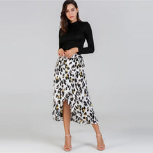 Charger l'image dans la galerie, Waist Knot Leopard Print Midi Skirt